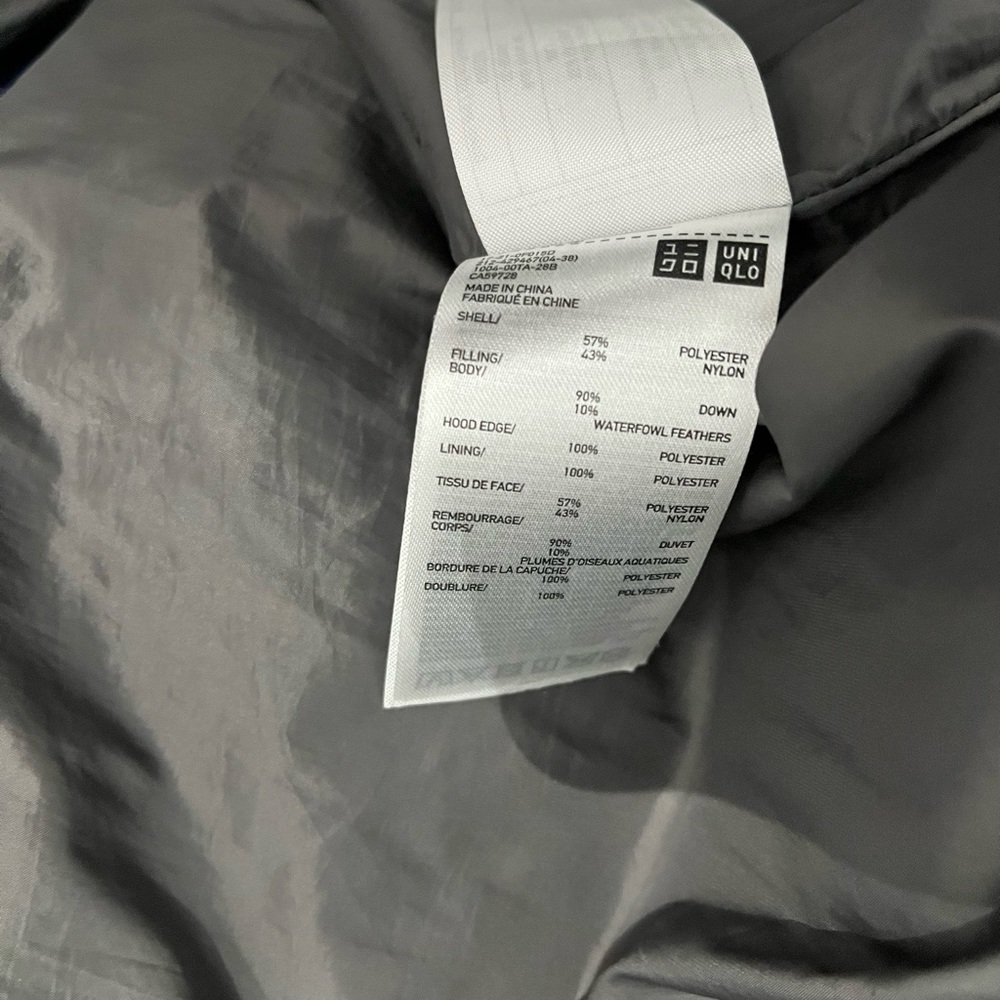 Uniqlo Seamless Down Coat in Charcoal Grey Small - Picture 4 of 5